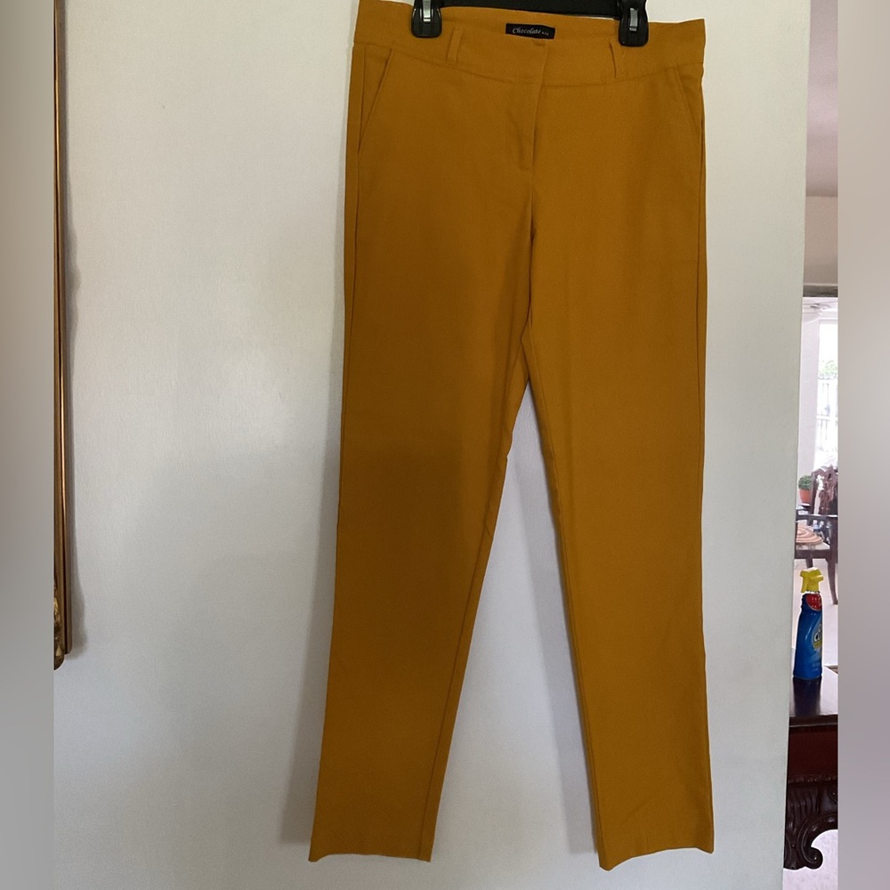 Chocolate USA women’s pants Size M mustard color ,stretch, skinny